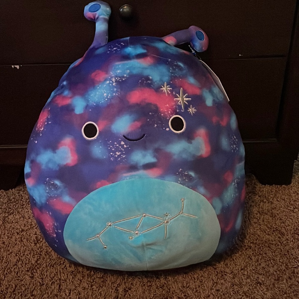 Squishmallow Piaxa the space creature 16”